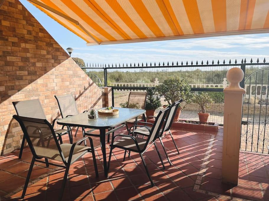 Tolles Ferienhaus Mit Sonnenterrasse Direkt Am Meer إيسلا كريستينا المظهر الخارجي الصورة